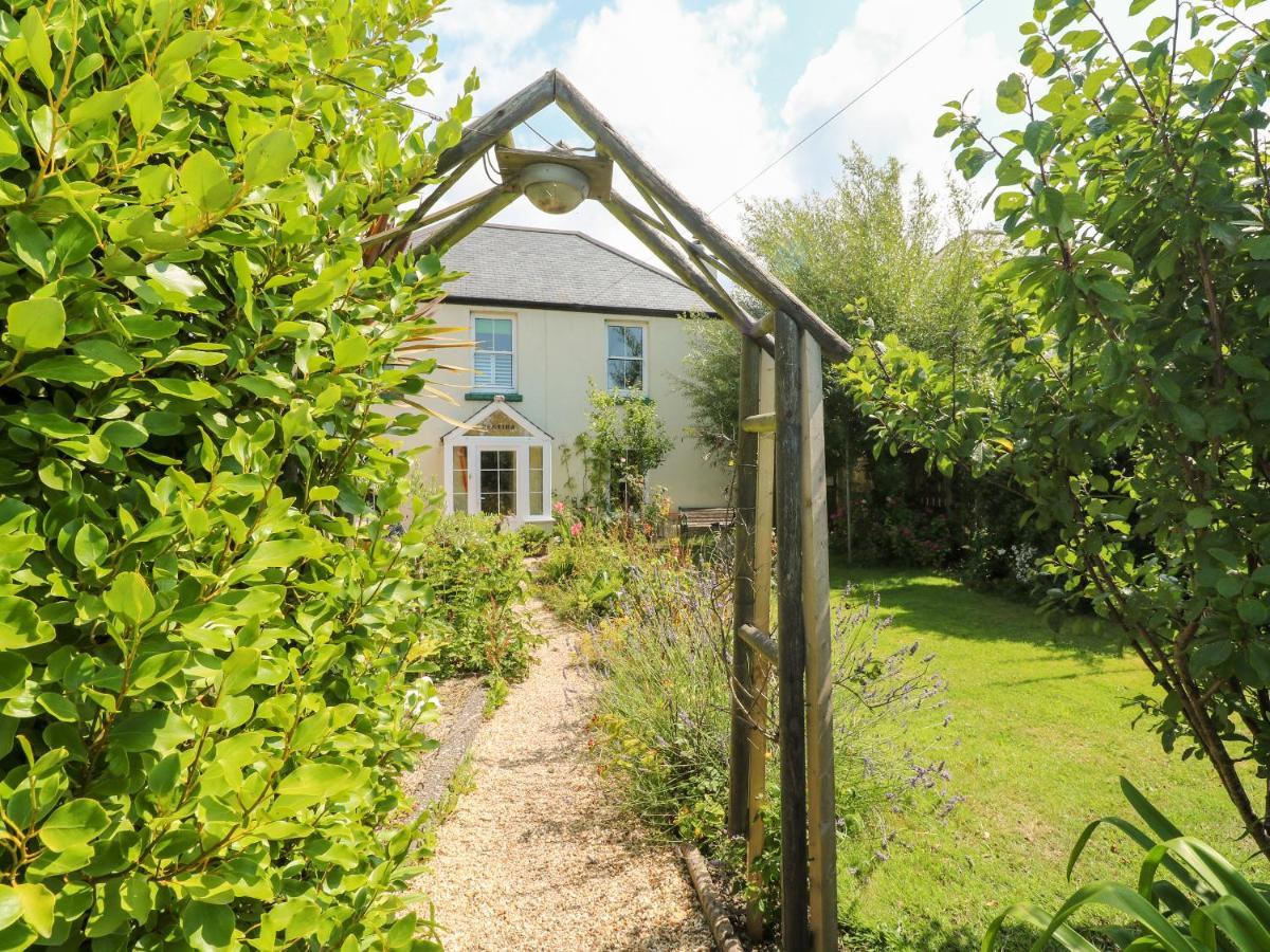 Villa Pentira Helston Esterno foto